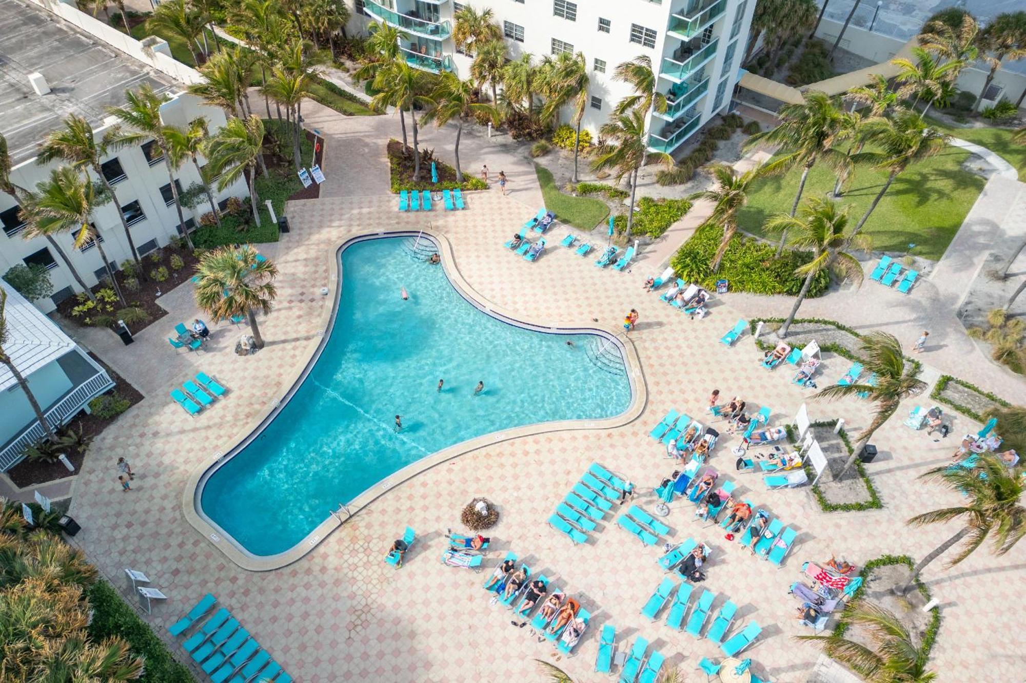 Modern 1 Bdr Oceanview With Direct Beach Access! Hollywood Eksteriør bilde