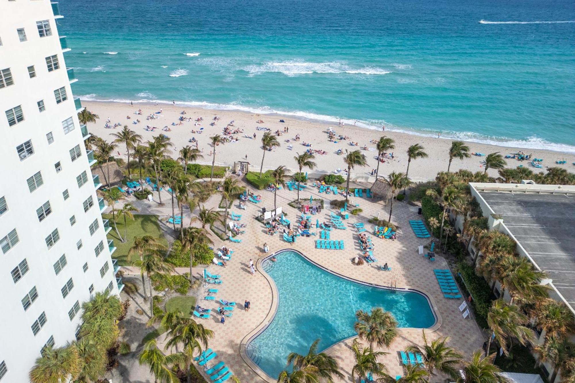 Modern 1 Bdr Oceanview With Direct Beach Access! Hollywood Eksteriør bilde
